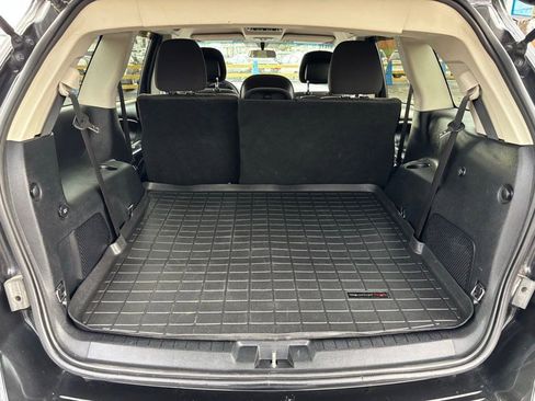 Used 2012 Dodge Journey SXT w/ Flexible Seating Group image 33