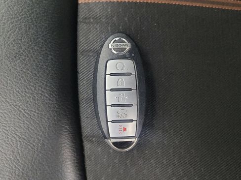 Used 2019 Nissan Altima 2.5 SR FWD image 32