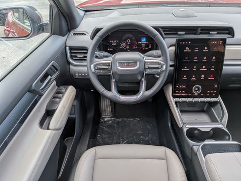 New 2027 GMC Terrain Elevation w/ Elevation Premium Package FWD image 14