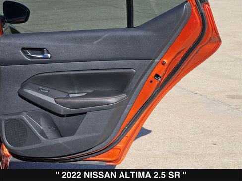 Used 2022 Nissan Altima 2.5 SR image 27