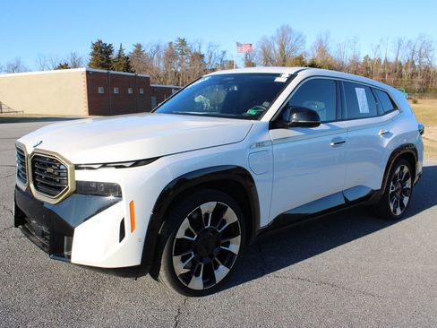 New 2023 BMW XM image 4