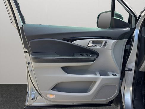 Used 2020 Honda Ridgeline RTL-E image 22