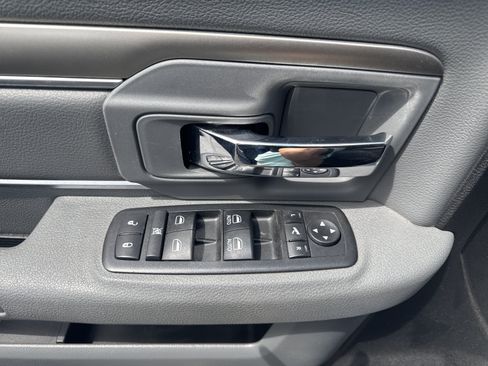 Used 2018 RAM 1500 Big Horn AWD/4WD image 10