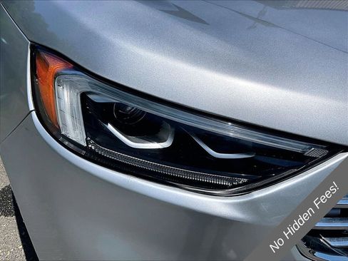 Used 2019 Ford Edge Titanium w/ Equipment Group 301A FWD image 27