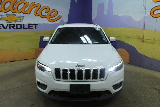 Used 2019 Jeep Cherokee Latitude w/ Cold Weather Group FWD image 3