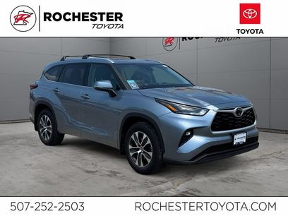 Used 2022 Toyota Highlander XLE