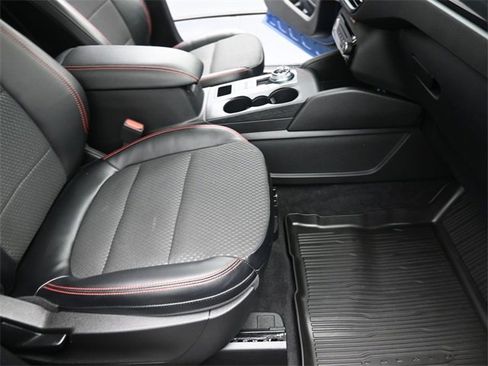 Used 2023 Ford Escape ST-Line w/ Tech Pack #1 image 28