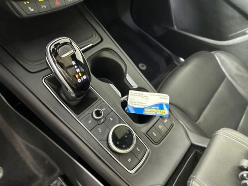 Used 2021 Cadillac XT4 Premium Luxury image 20