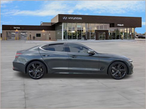 Used 2023 Genesis G70 2.0T w/ Sport Prestige Package image 8