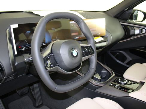 New 2026 BMW X3 xDrive30 w/ Convenience Package image 4