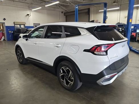 Certified 2025 Kia Sportage LX FWD image 16