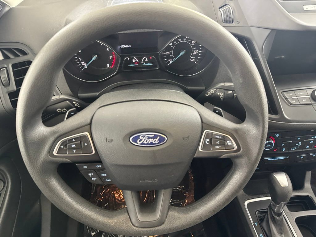 Used 2017 Ford Escape SE w/ Equipment Group 201A FWD image 26