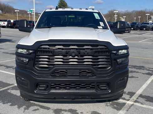 New 2026 RAM 2500 Tradesman image 10