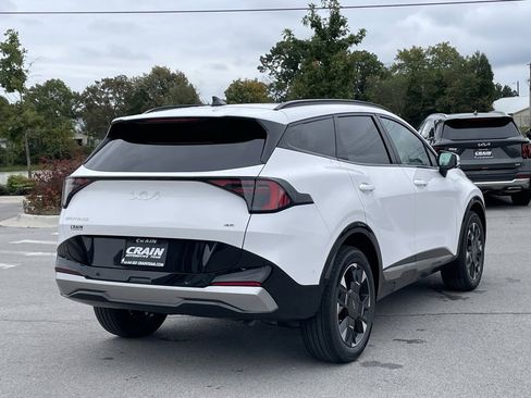 New 2026 Kia Sportage SX image 7
