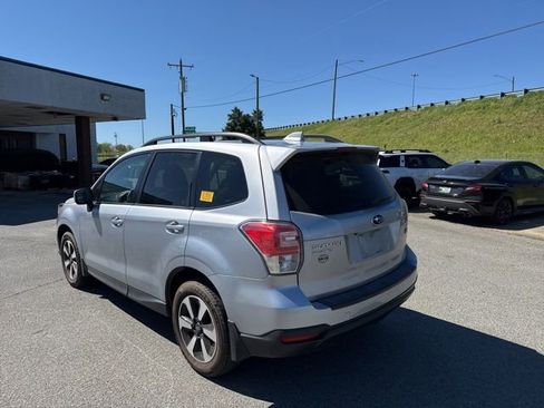Used 2017 Subaru Forester 2.5i Premium w/ Protection Package #1 image 5