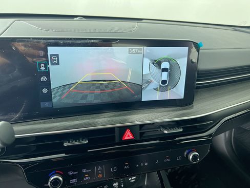 New 2025 Kia K5 EX image 28