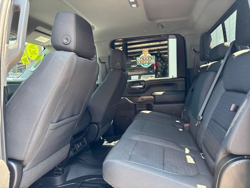 Used 2020 GMC Sierra 2500 SLE w/ SLE Value Package; AWD/4WD image 22