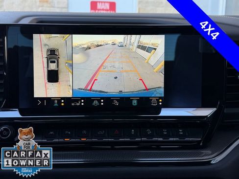 Used 2023 Chevrolet Silverado 1500 ZR2 w/ Technology Package image 8