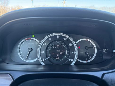 Used 2016 Honda Accord EX-L image 24