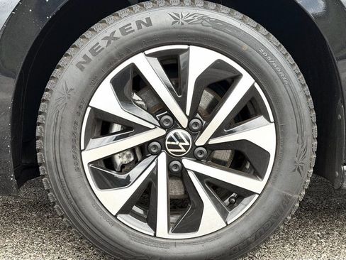 Used 2022 Volkswagen Jetta S image 36