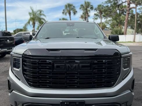 Used 2023 GMC Sierra 1500 Elevation AWD/4WD image 2