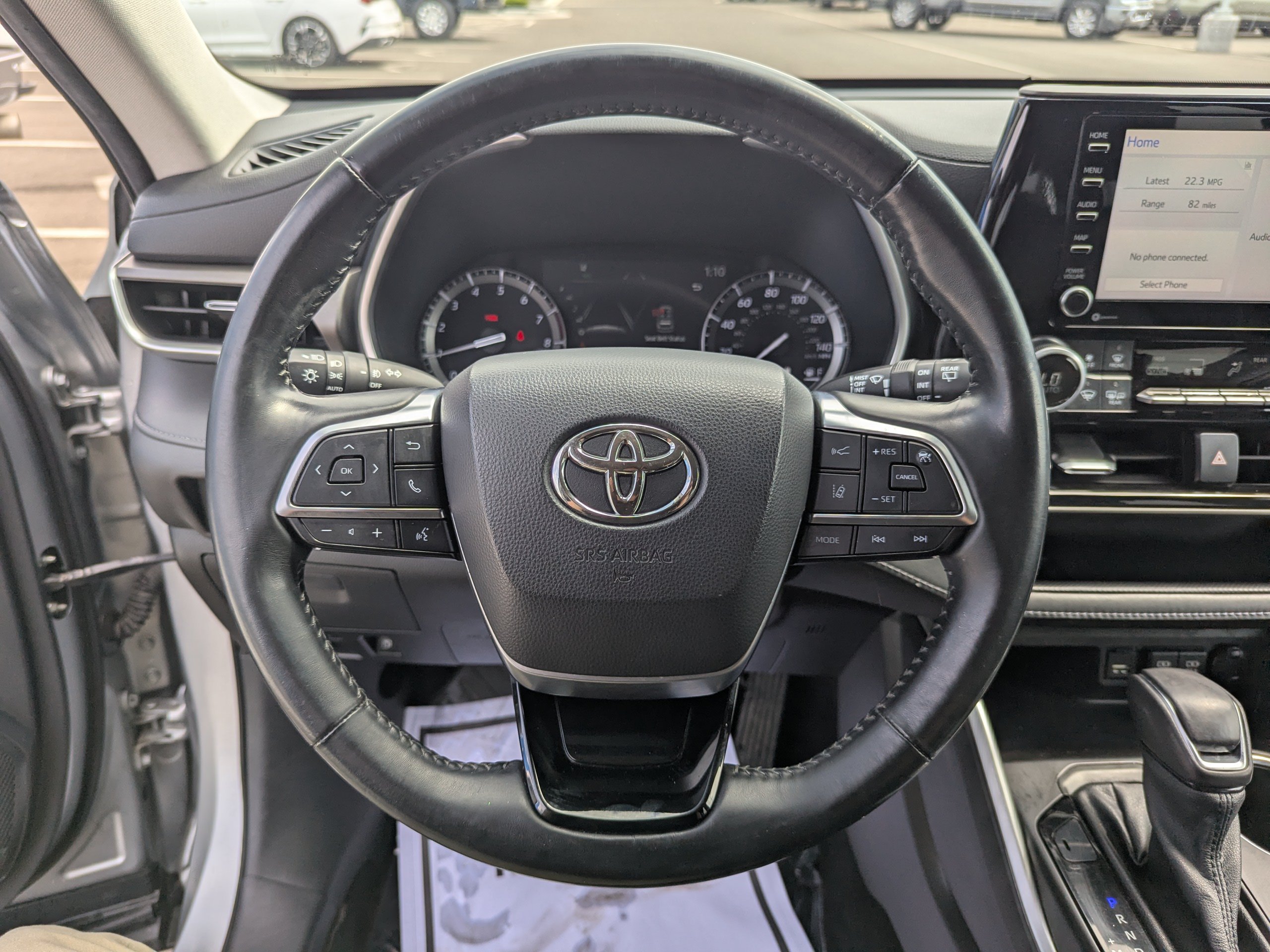 Used 2021 Toyota Highlander XLE AWD/4WD image 15