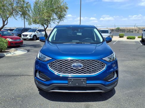Used 2023 Ford Edge SEL AWD/4WD image 2