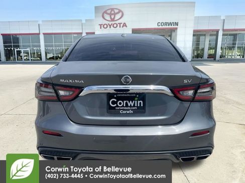 Used 2020 Nissan Maxima 3.5 SV w/ Floor Mat Group FWD image 4