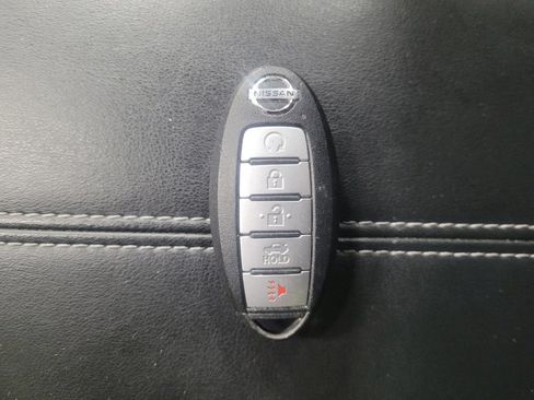 Used 2021 Nissan Sentra SV image 32