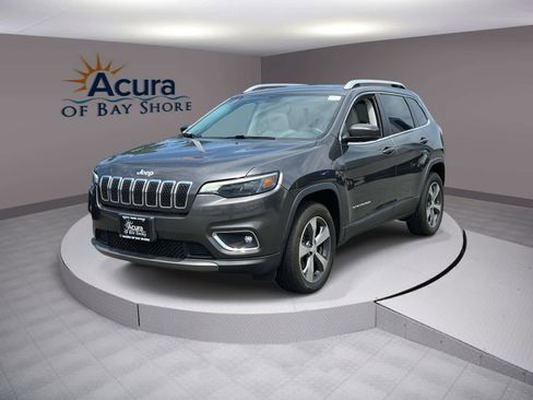 Used 2019 Jeep Cherokee Limited image 1