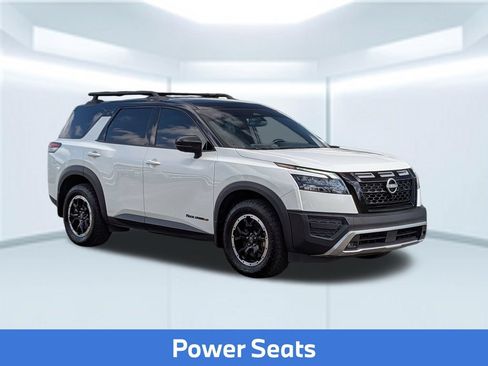 Used 2024 Nissan Pathfinder Rock Creek AWD/4WD image 10