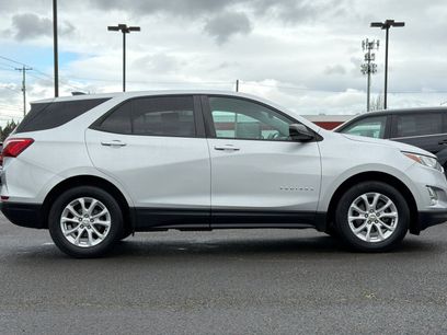 Used 2020 Chevrolet Equinox LS w/ LS Convenience Package