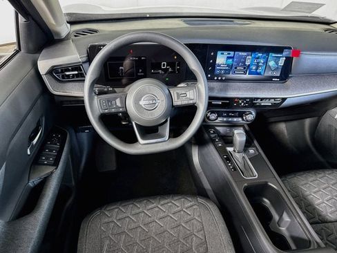 New 2026 Nissan Kicks SV AWD/4WD image 17