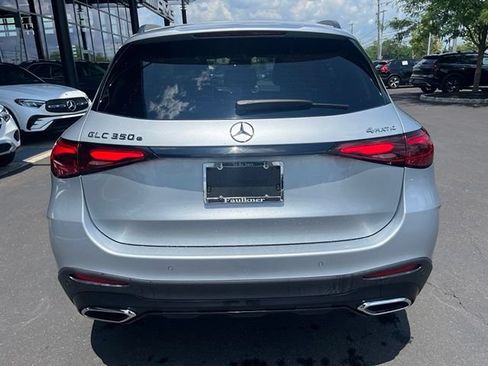 Used 2025 Mercedes-Benz GLC 350e 4MATIC image 7