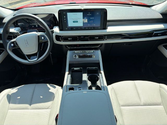 New 2027 Lincoln Aviator AWD w/ Jet Appearance Package image 25