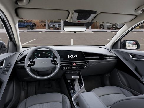 New 2026 Kia Niro EX FWD image 14