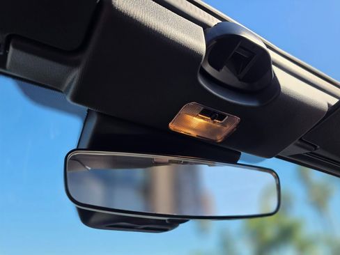 Used 2025 MAZDA MX-5 Miata Sport image 38