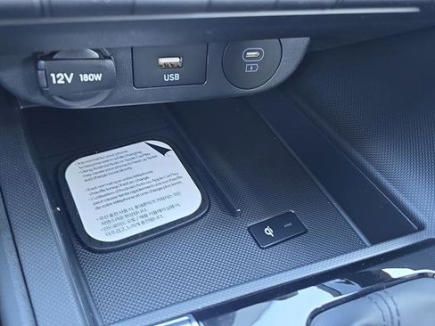 New 2026 Hyundai Elantra Limited FWD image 29