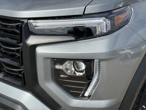 New 2026 GMC Canyon Elevation image 15