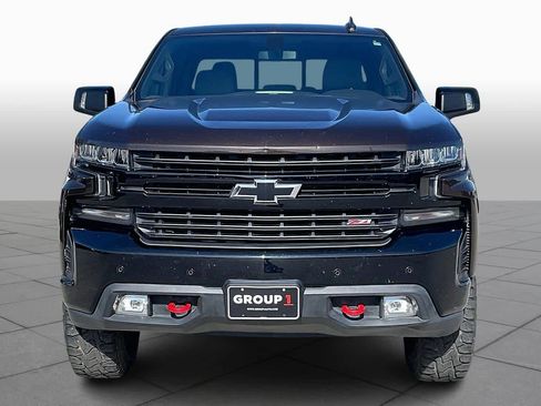 Used 2020 Chevrolet Silverado 1500 LT Trail Boss image 3