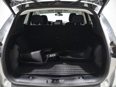 Used 2022 Ford Escape SE w/ Convenience Package AWD/4WD image 4