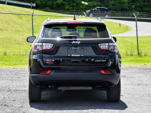 Certified 2025 Jeep Compass Limited AWD/4WD image 4