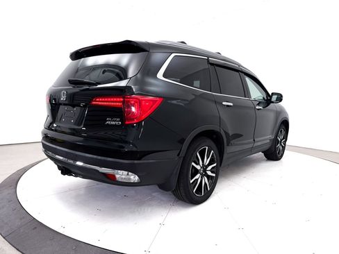 Used 2018 Honda Pilot Elite image 18