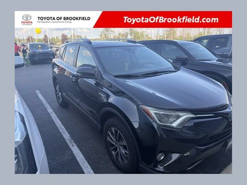 Used 2017 Toyota RAV4 XLE w/ All Weather Liner Package AWD/4WD image 1