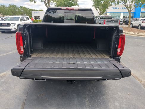 Used 2025 GMC Sierra 1500 Denali Ultimate AWD/4WD image 32