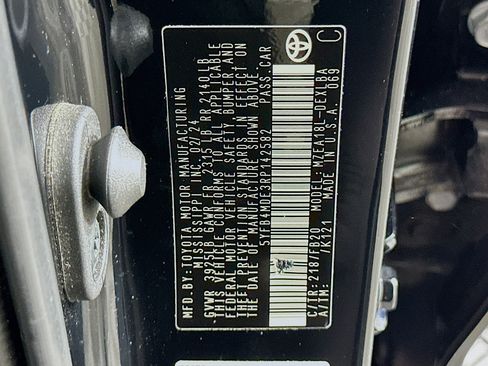 Used 2024 Toyota Corolla LE image 12