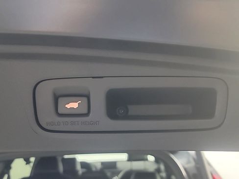 Certified 2025 Honda CR-V Sport-L image 8