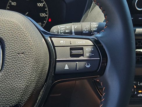 Used 2024 Honda HR-V Sport image 21