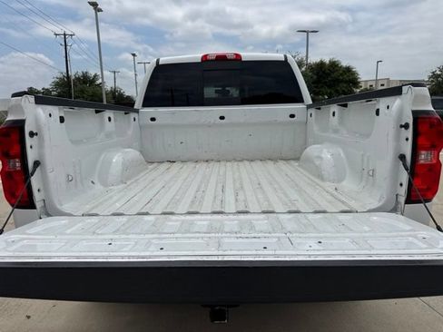 Used 2017 Chevrolet Silverado 1500 LT w/ All Star Edition RWD image 4