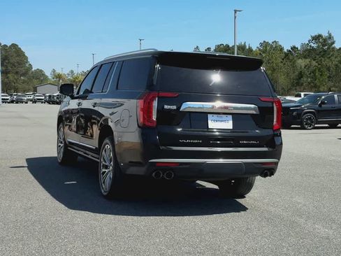 Used 2022 GMC Yukon XL Denali image 7